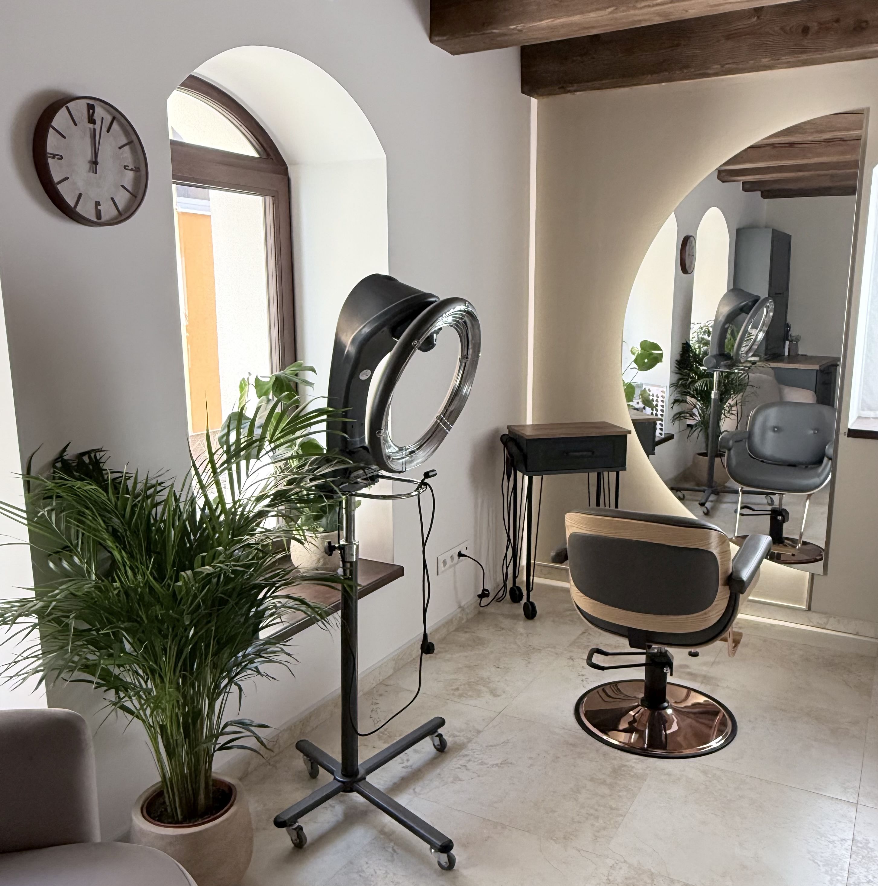 [background image] image of a creative workspace (for a tattoo studio)