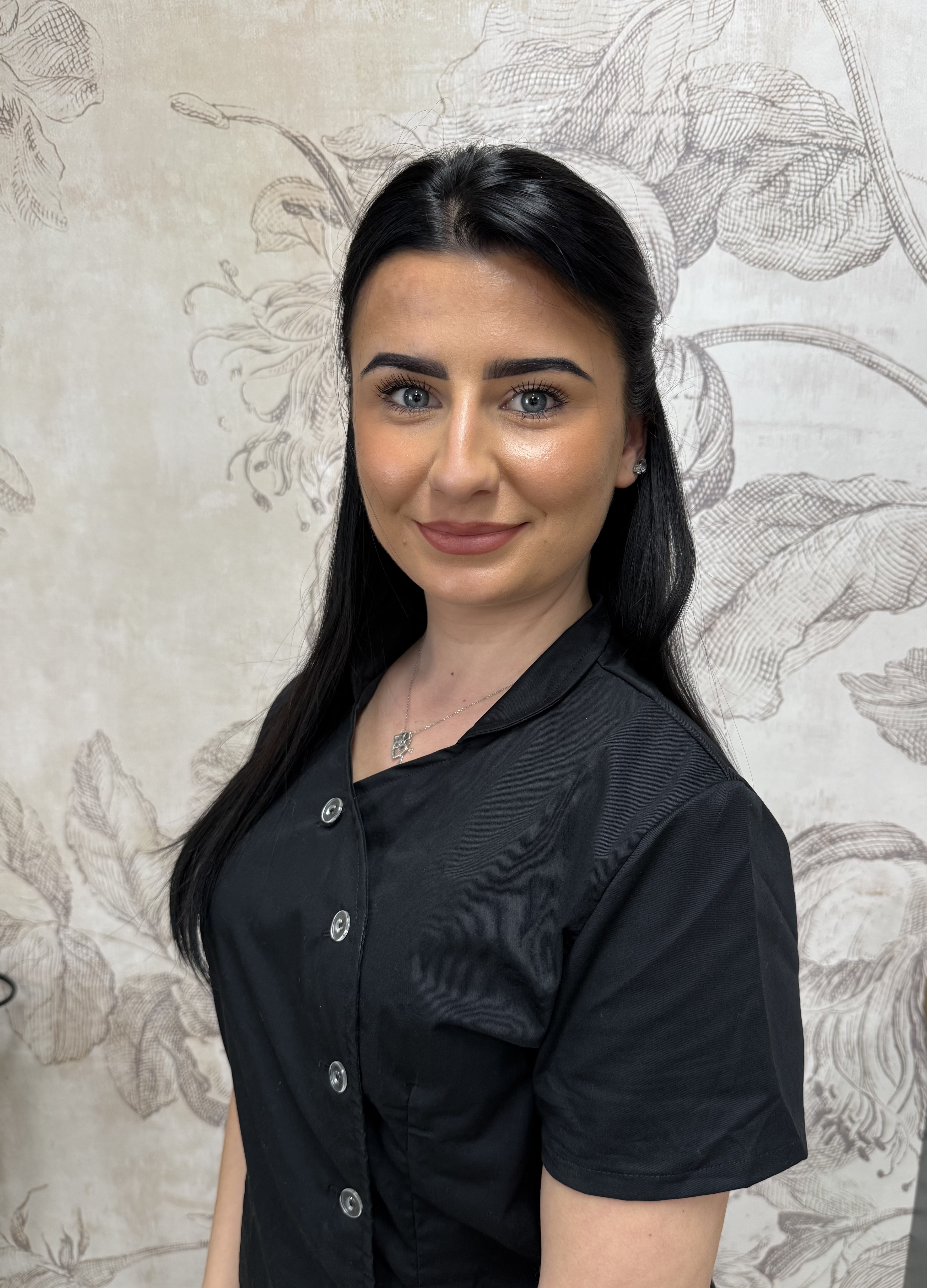 image of facial treatment being performed (for a salons & spa)